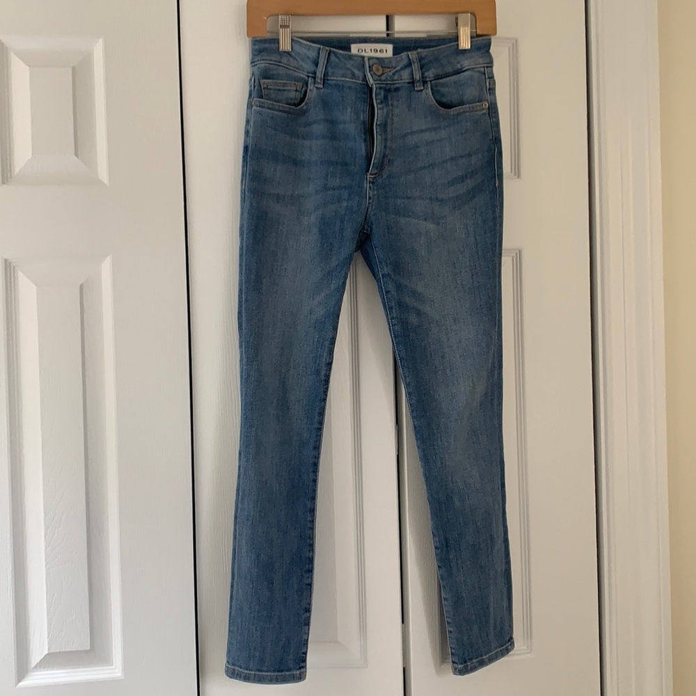 DL1961 Farrow Cropped Jean